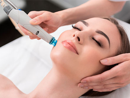 Rejuvenecimiento Facial Hydrafacial